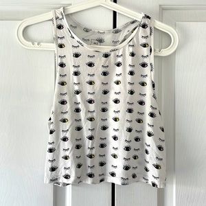 Cropped graphic muscle tank
